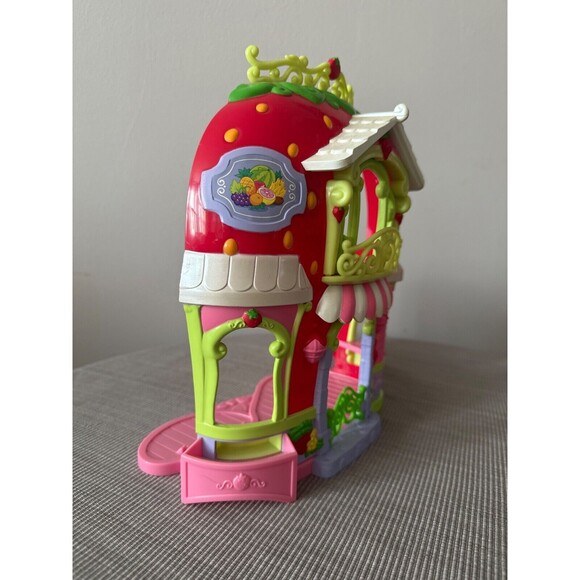 Strawberry Shortcake Bitty Berry Market Doll House Hasbro 2010 - Picture 5 of 8